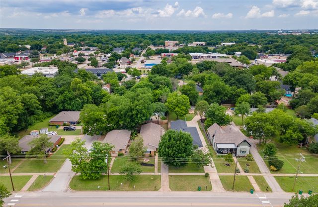203 Brown Street, Waxahachie, TX 75165