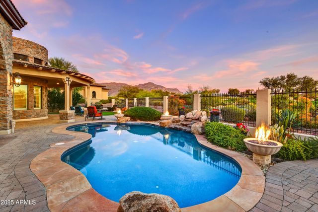 6941 E FLAT IRON Court, Gold Canyon, AZ 85118