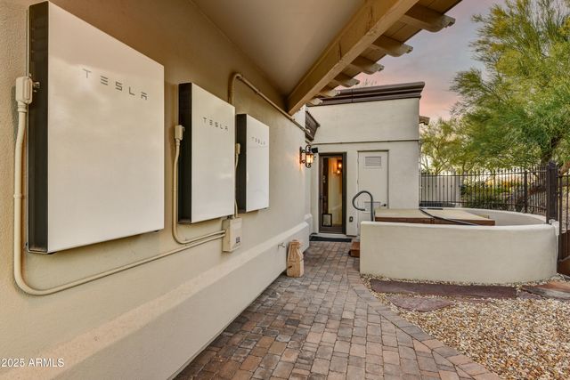 6941 E FLAT IRON Court, Gold Canyon, AZ 85118