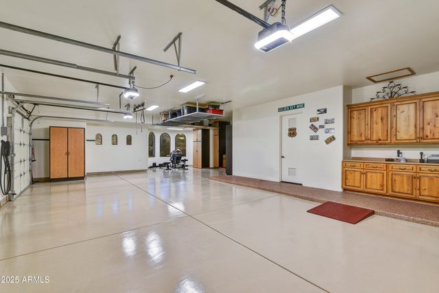 6941 E FLAT IRON Court, Gold Canyon, AZ 85118