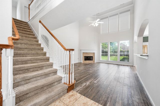 6411 Greencreek Meadows Lane, Spring, TX 77379