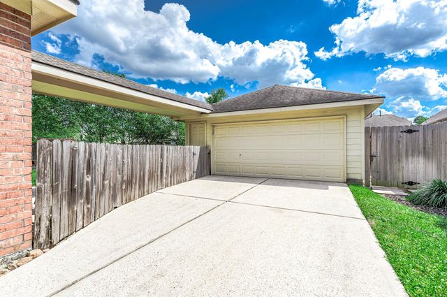 6411 Greencreek Meadows Lane, Spring, TX 77379