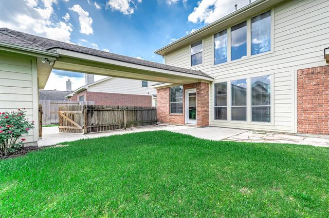 6411 Greencreek Meadows Lane, Spring, TX 77379