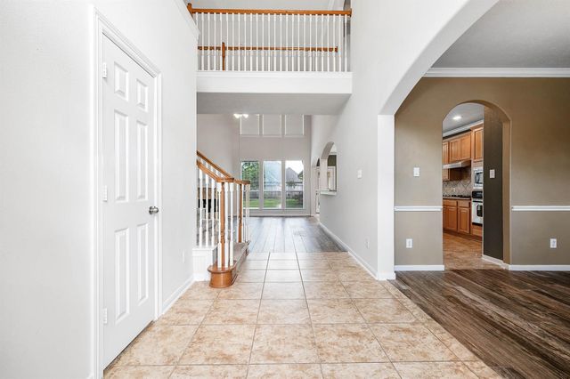 6411 Greencreek Meadows Lane, Spring, TX 77379