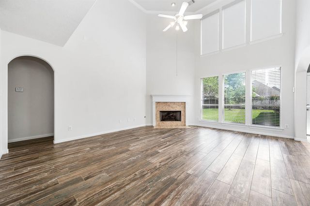 6411 Greencreek Meadows Lane, Spring, TX 77379