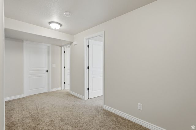 1302 W 2535 N, Clinton, UT 84015