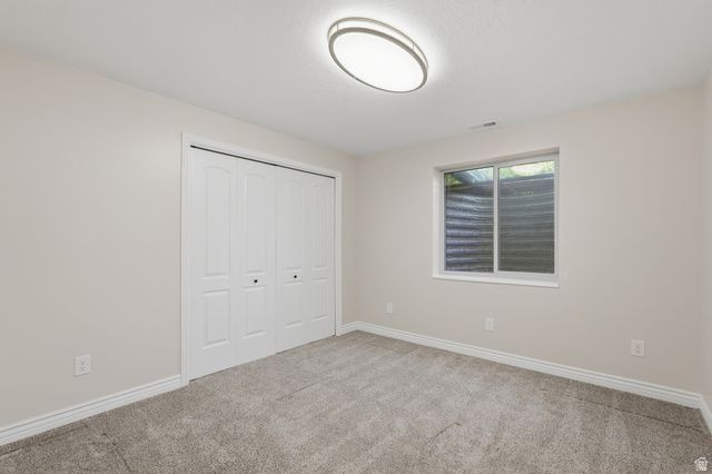 1302 W 2535 N, Clinton, UT 84015
