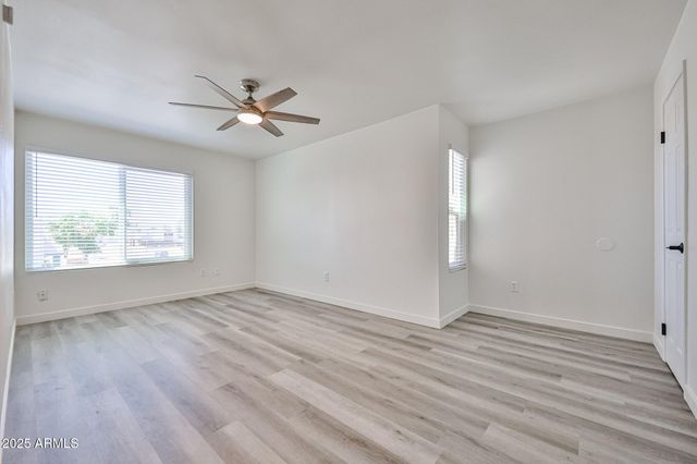 6024 W GOLDEN Lane, Glendale, AZ 85302