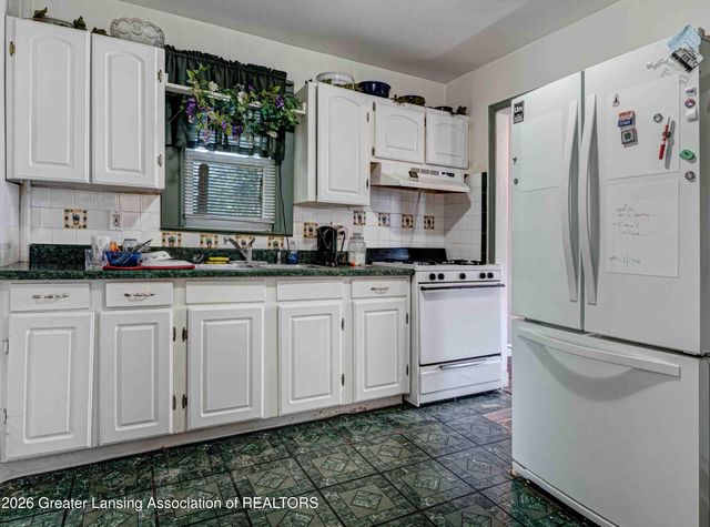 2029 Culver Avenue, Lansing, MI 48906
