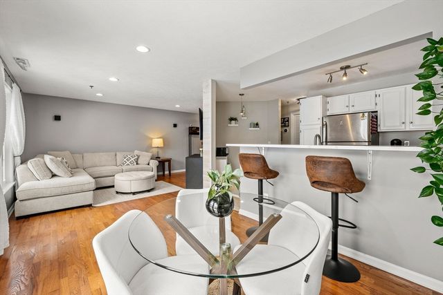 1 Riverview Blvd 1:209, Methuen, MA 01844