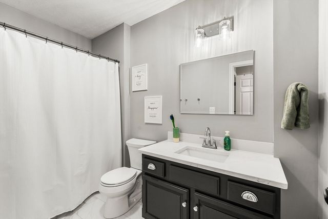 1 Riverview Blvd 1:209, Methuen, MA 01844