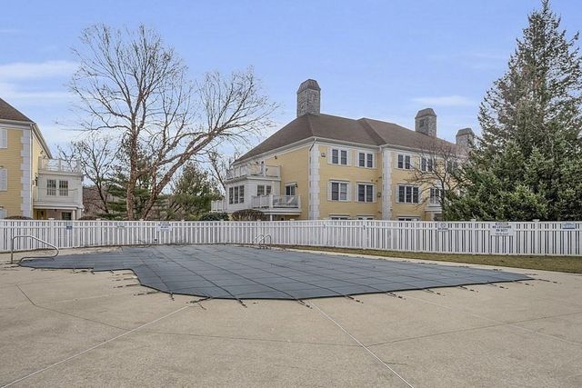 1 Riverview Blvd 1:209, Methuen, MA 01844