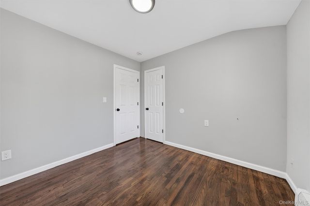 65 Maple Lane, Medford, NY 11763