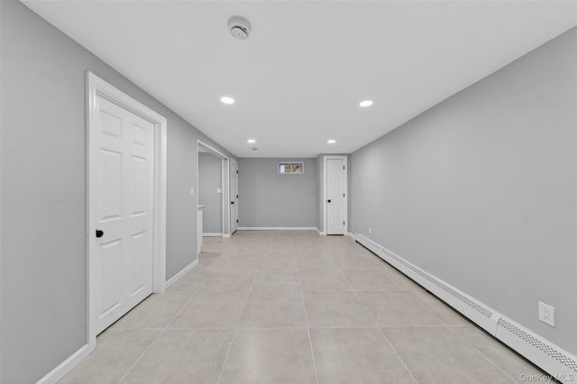 65 Maple Lane, Medford, NY 11763