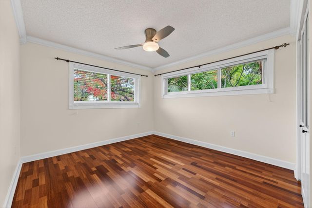 704 SW 89th Avenue, Plantation, FL 33324