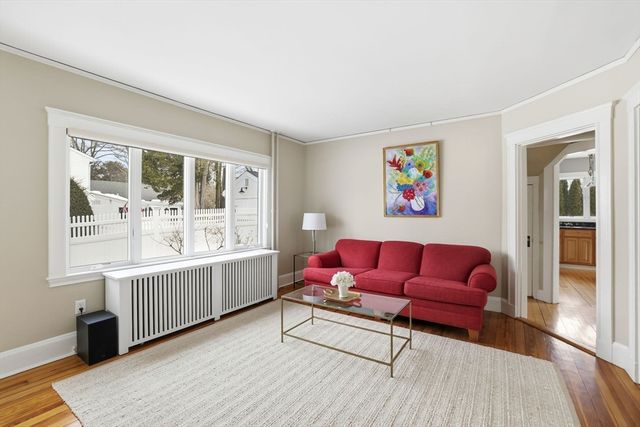 428 Main St, Hingham, MA 02043