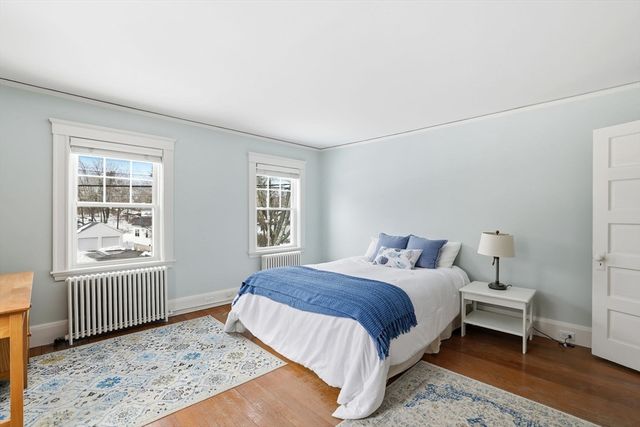 428 Main St, Hingham, MA 02043