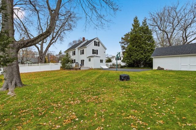 428 Main St, Hingham, MA 02043