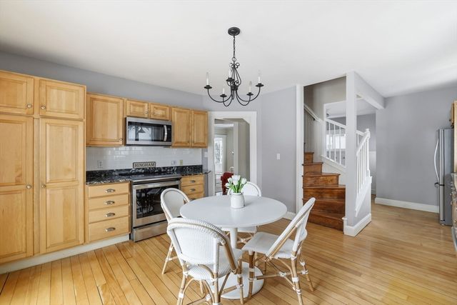 428 Main St, Hingham, MA 02043