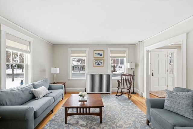 428 Main St, Hingham, MA 02043