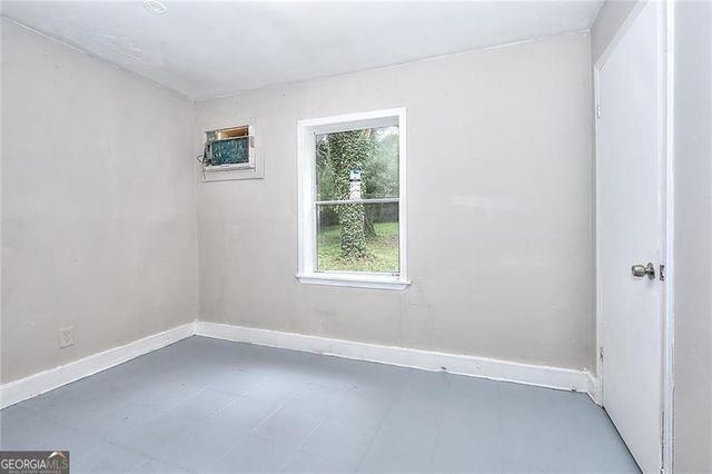 1080 Valley View Road SE, Atlanta, GA 30315