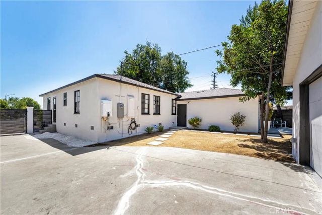 4939 Brayton, Long Beach, CA 90807