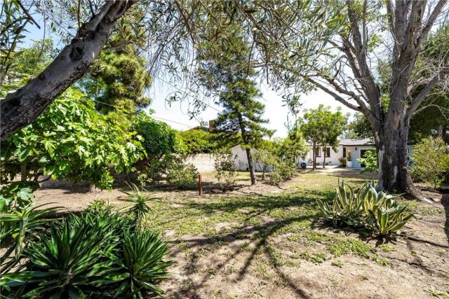 4939 Brayton, Long Beach, CA 90807