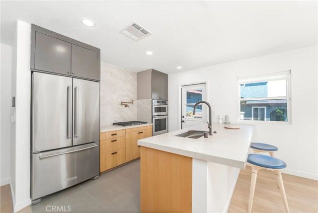 4939 Brayton, Long Beach, CA 90807
