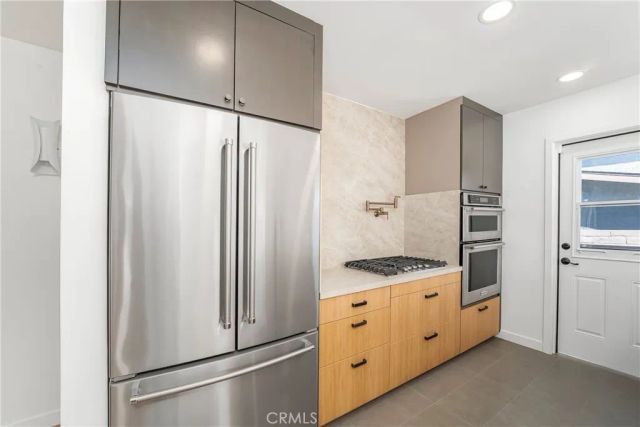 4939 Brayton, Long Beach, CA 90807