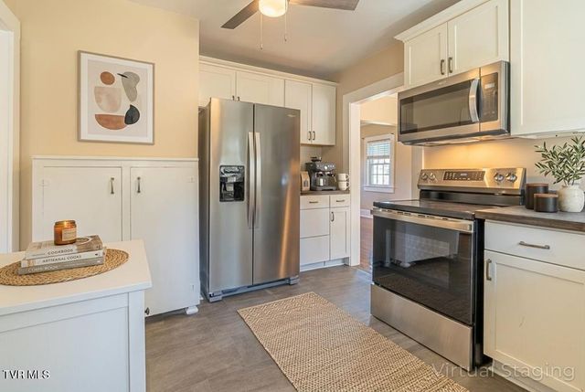 30172 Hillman Highway, Meadowview, VA 24361