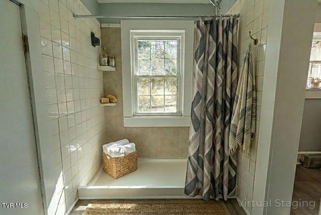 30172 Hillman Highway, Meadowview, VA 24361