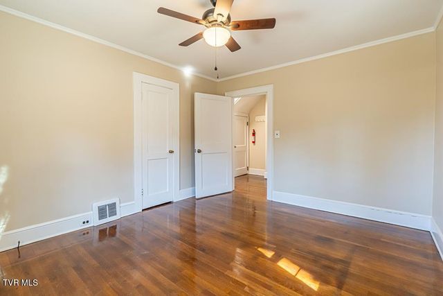 30172 Hillman Highway, Meadowview, VA 24361