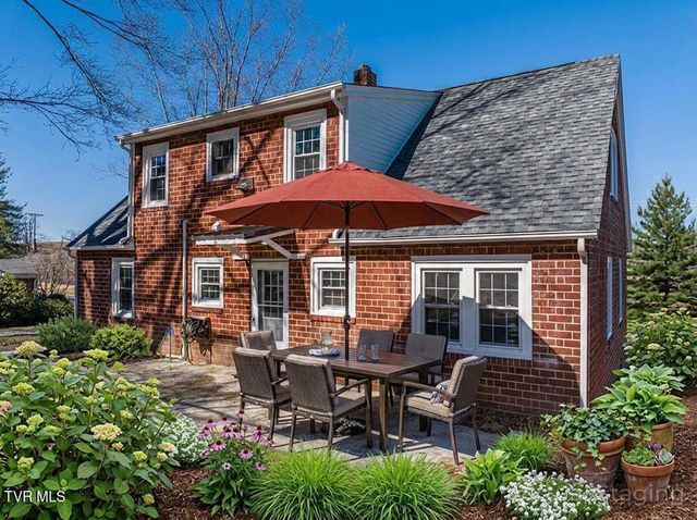 30172 Hillman Highway, Meadowview, VA 24361