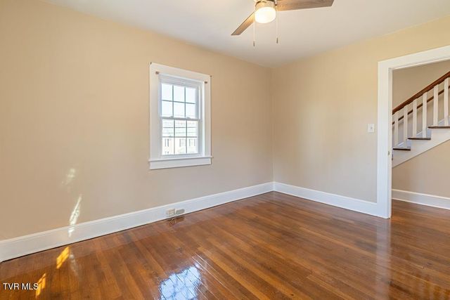 30172 Hillman Highway, Meadowview, VA 24361