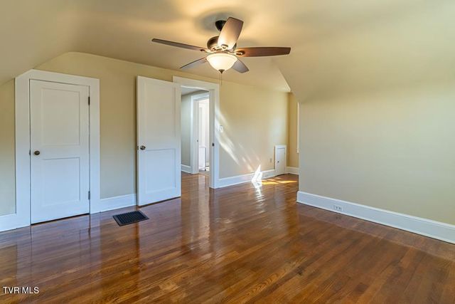 30172 Hillman Highway, Meadowview, VA 24361