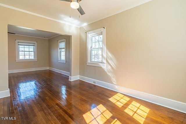 30172 Hillman Highway, Meadowview, VA 24361