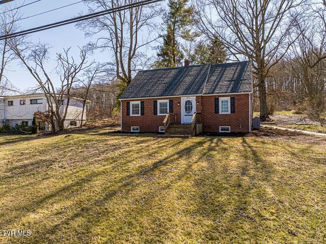 30172 Hillman Highway, Meadowview, VA 24361