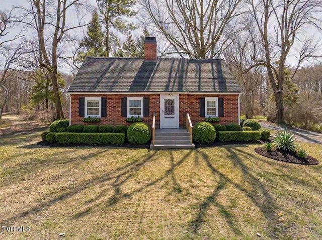 30172 Hillman Highway, Meadowview, VA 24361