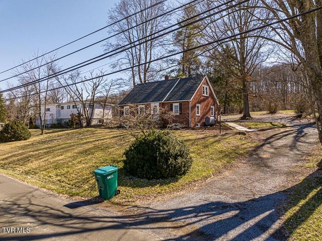 30172 Hillman Highway, Meadowview, VA 24361