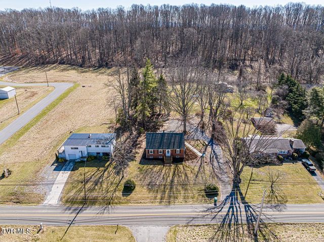 30172 Hillman Highway, Meadowview, VA 24361