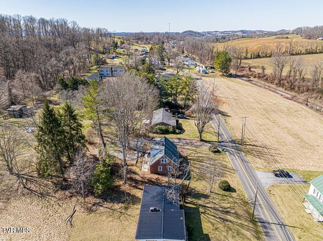 30172 Hillman Highway, Meadowview, VA 24361
