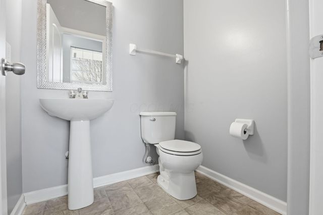 511 Anthem Street, 32, Galloway, OH 43119