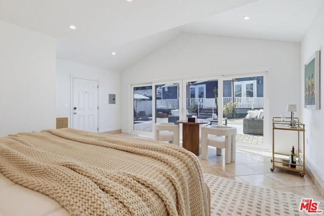 662 N DILLON Street, Los Angeles, CA 90026
