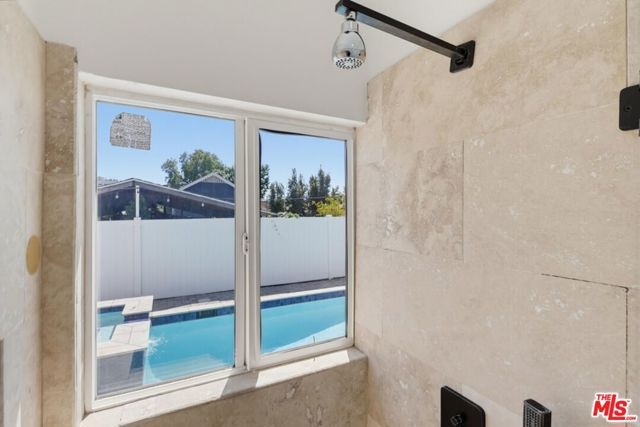 662 N DILLON Street, Los Angeles, CA 90026