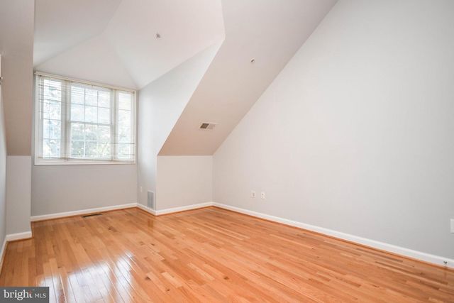 1303 CAMERON HILL CT, Silver Spring, MD 20910