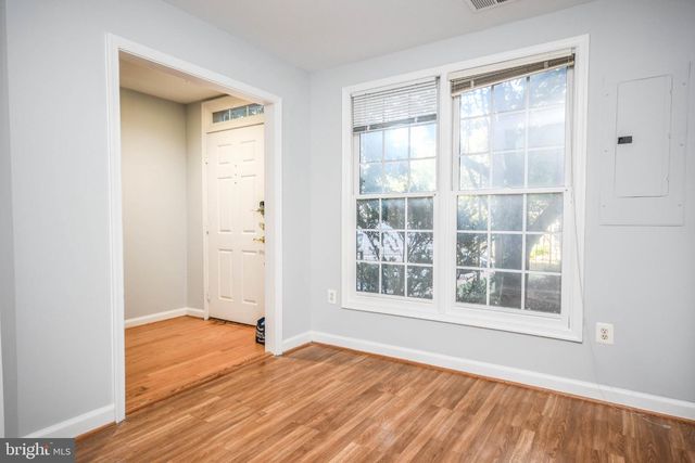 1303 CAMERON HILL CT, Silver Spring, MD 20910