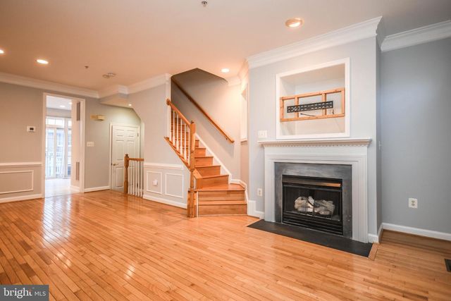 1303 CAMERON HILL CT, Silver Spring, MD 20910