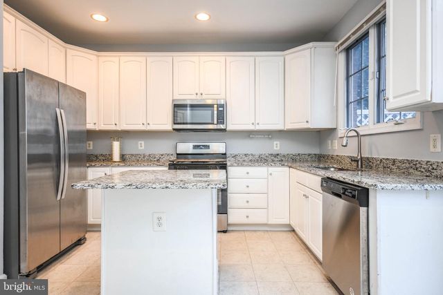 1303 CAMERON HILL CT, Silver Spring, MD 20910