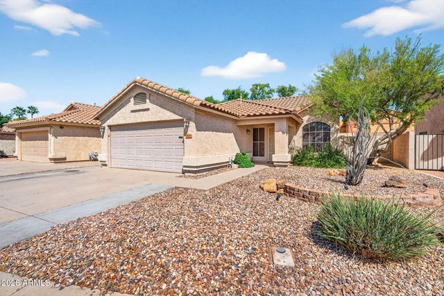 1040 W SEAGULL Drive, Chandler, AZ 85286