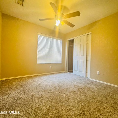 1040 W SEAGULL Drive, Chandler, AZ 85286